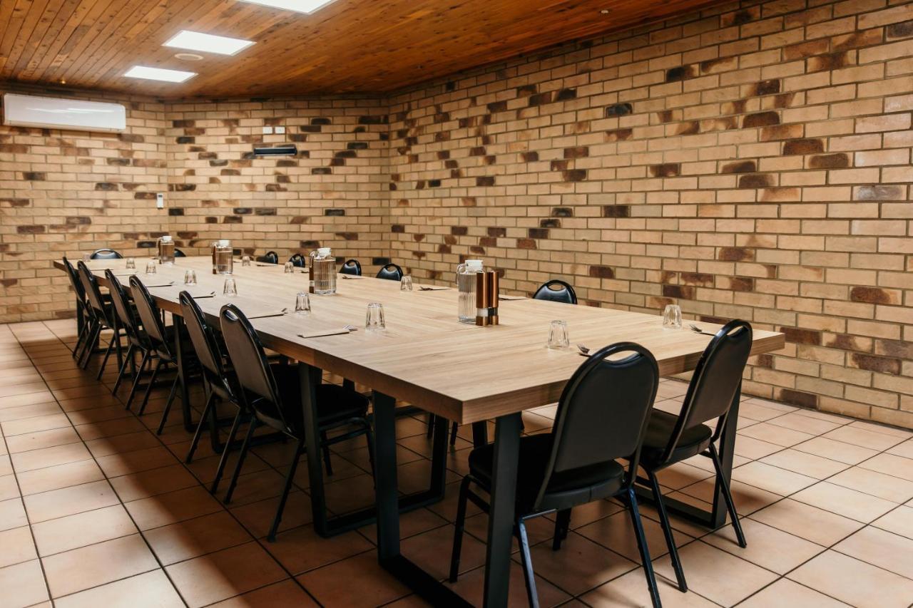 Abacus Motel Mount Isa Kültér fotó