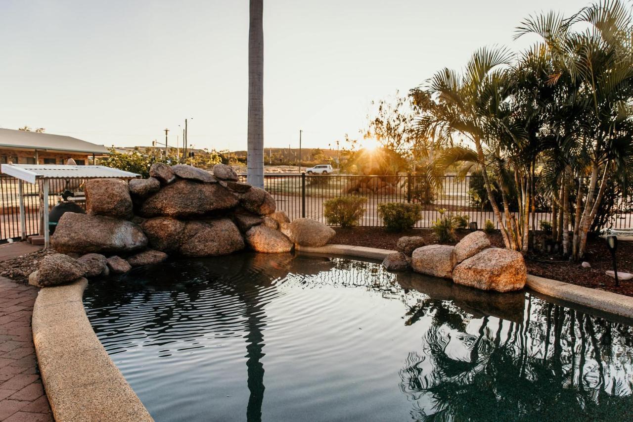 Abacus Motel Mount Isa Kültér fotó