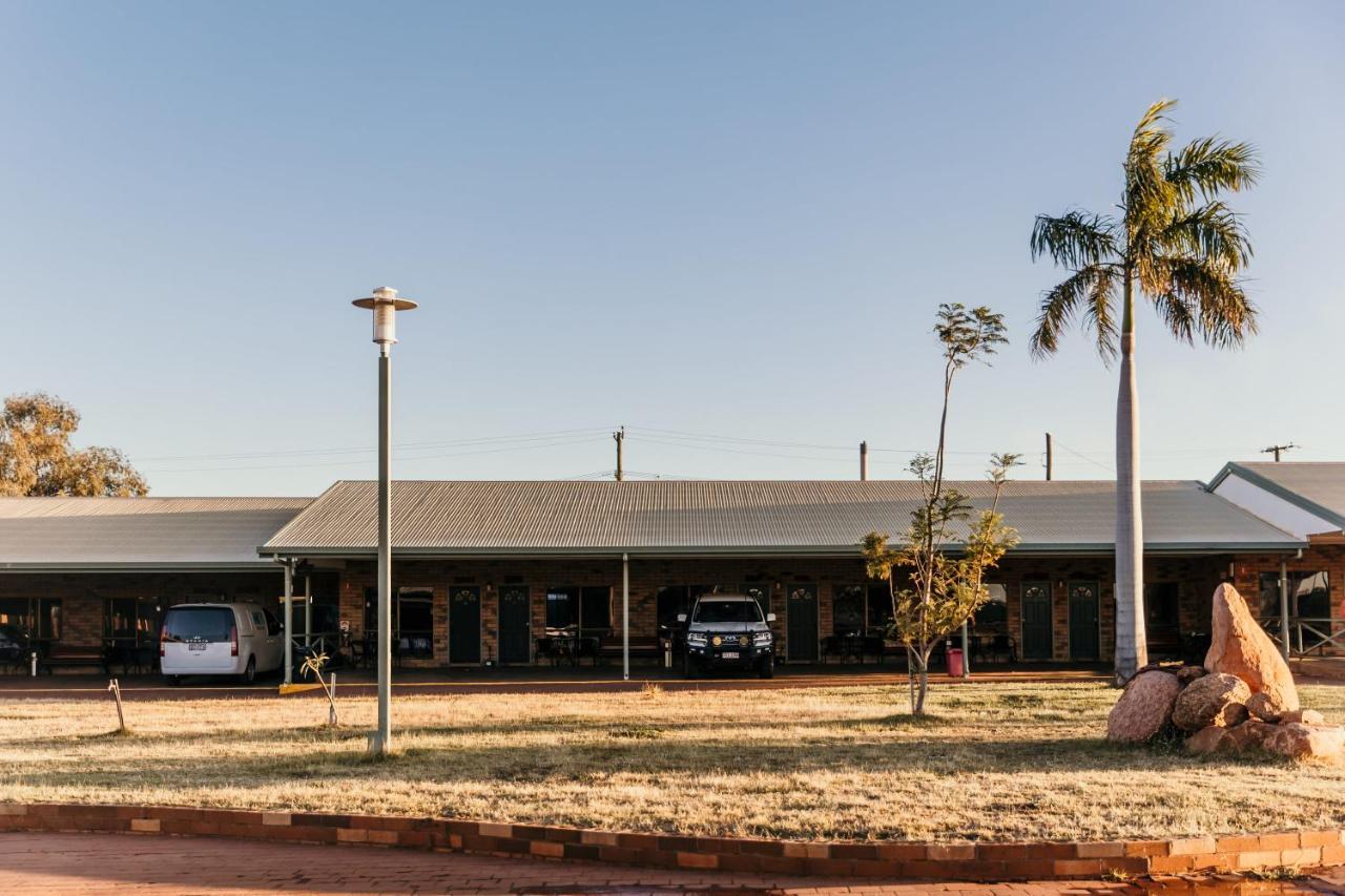 Abacus Motel Mount Isa Kültér fotó