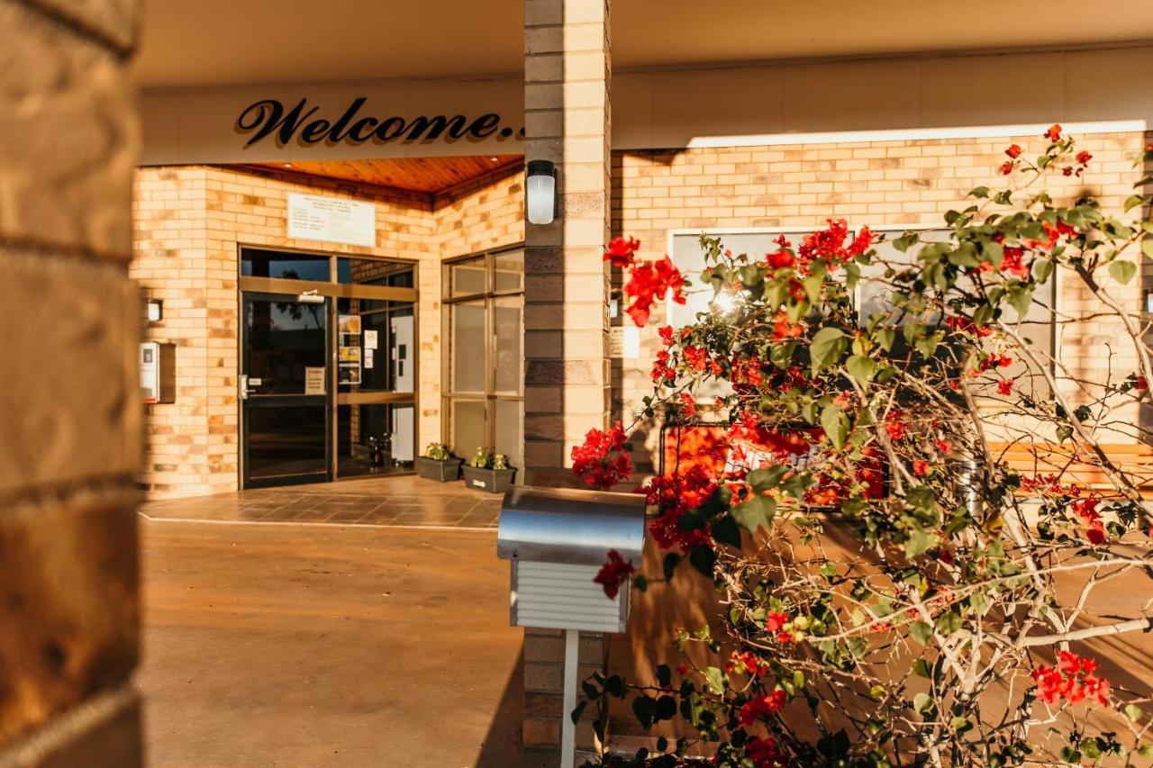 Abacus Motel Mount Isa Kültér fotó