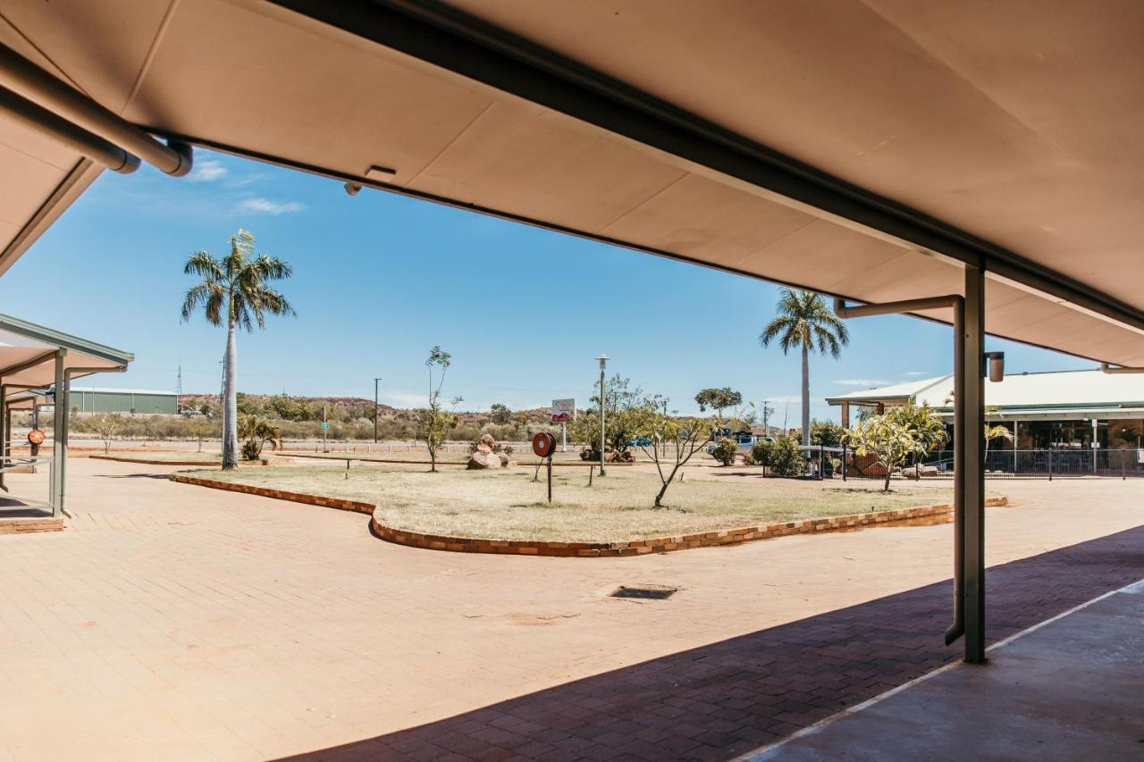 Abacus Motel Mount Isa Kültér fotó