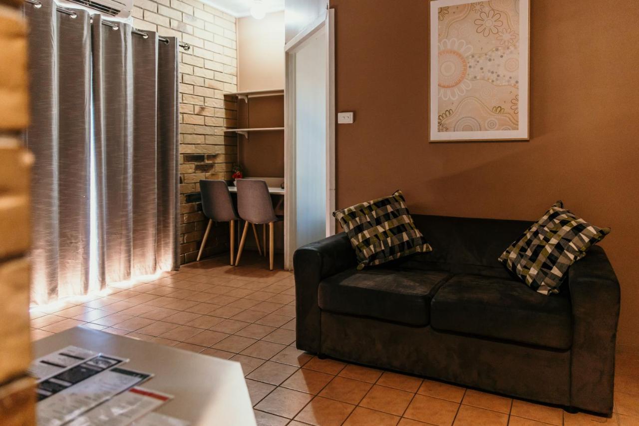 Abacus Motel Mount Isa Kültér fotó