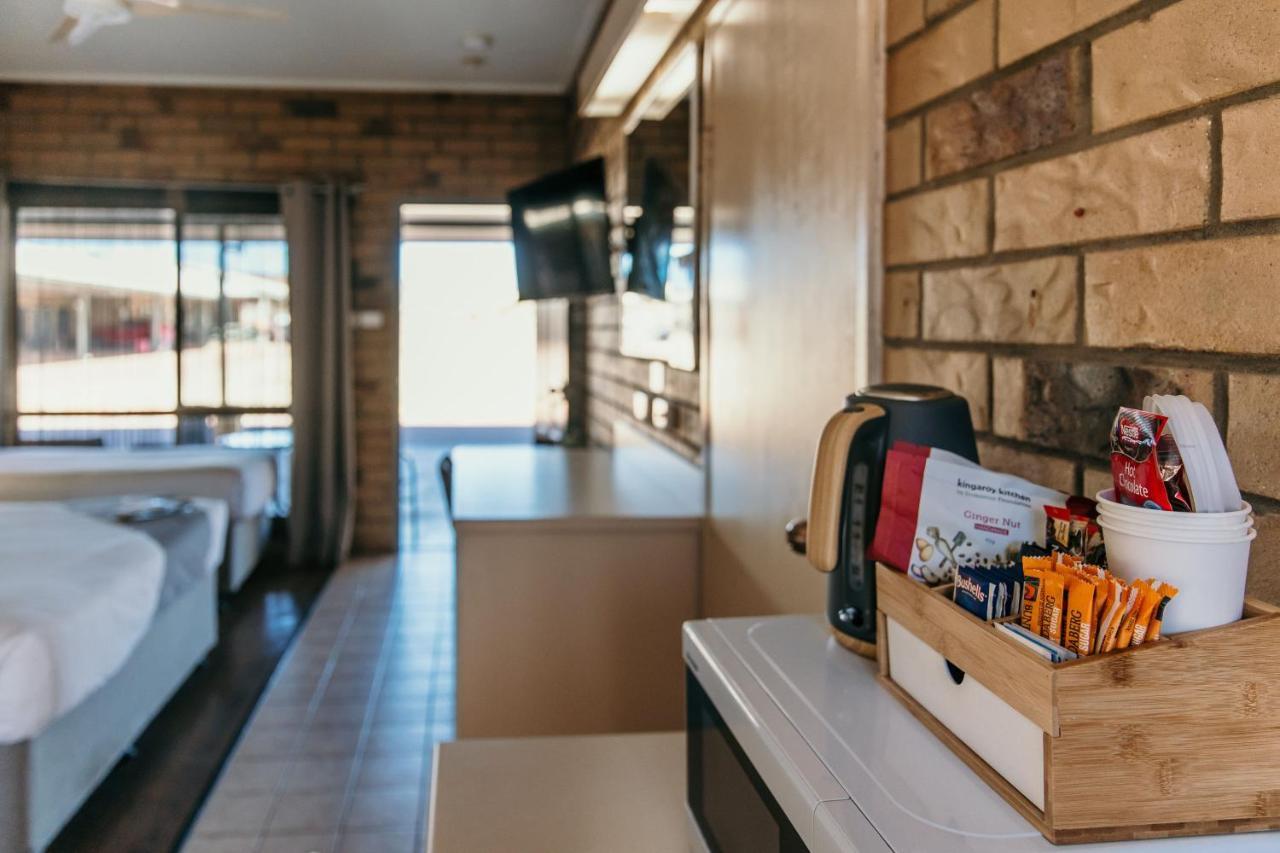 Abacus Motel Mount Isa Kültér fotó